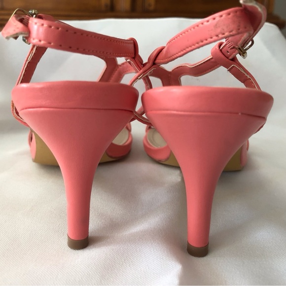 New Boston Design strappy heels - Picture 3 of 5